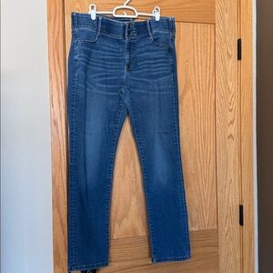 Apt. 9 Women's Dark Blue Straight Leg Jeans